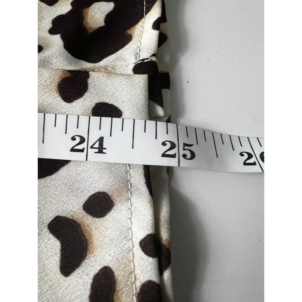Boston Proper Size 4 Animal Print Blouse Button Front Ruffle - Picture 9 of 9